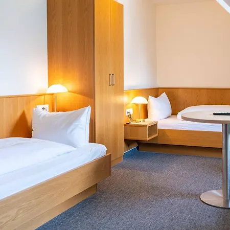 Am Roemerplatz Nocleg ze śniadaniem