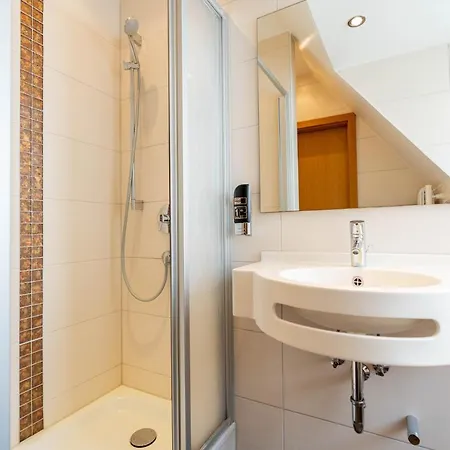 Nocleg ze śniadaniem Am Roemerplatz Ulm