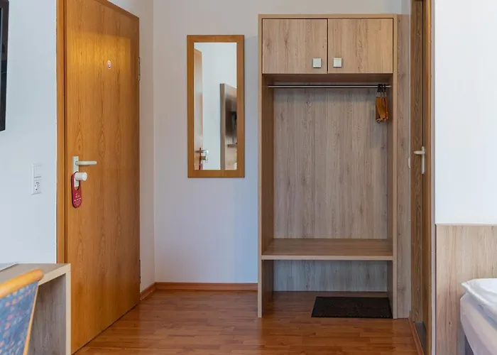 Bed & Breakfast Am Römerplatz